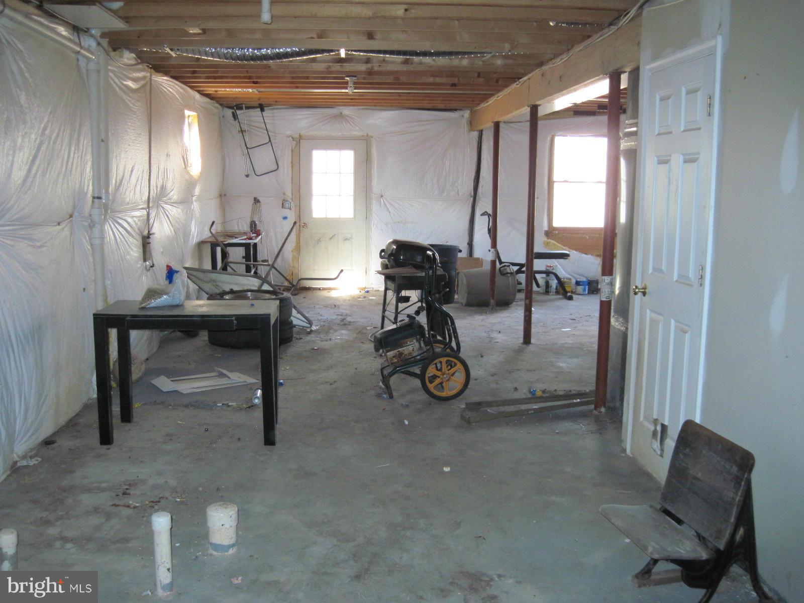 RIVERBEND ESTATES - Residential