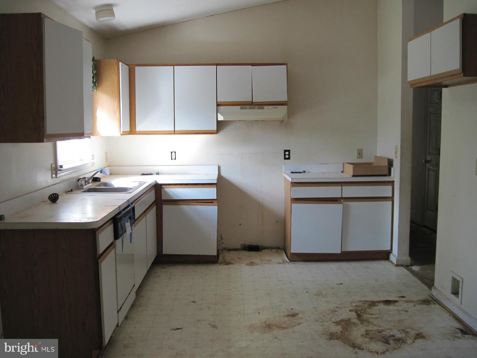 RIVERBEND ESTATES - Residential