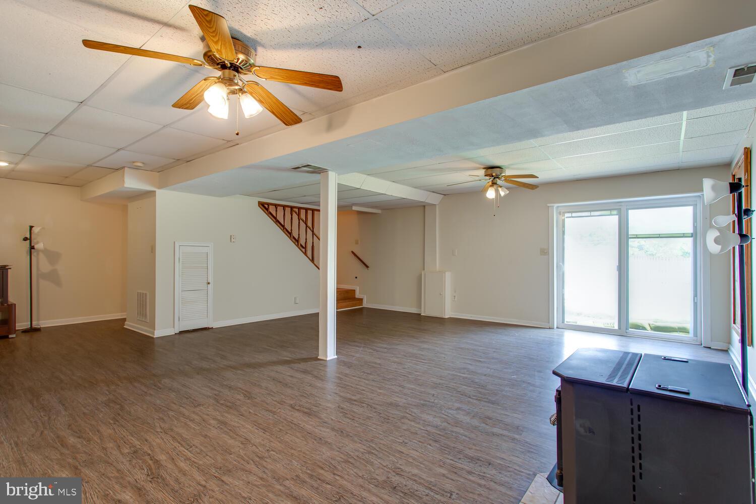 HEARDS ESTATES - Residential Lease