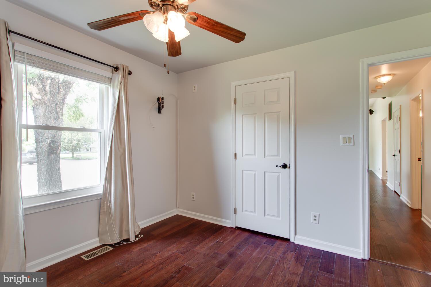 HEARDS ESTATES - Residential Lease