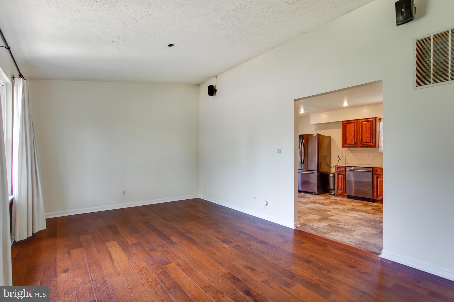 HEARDS ESTATES - Residential Lease