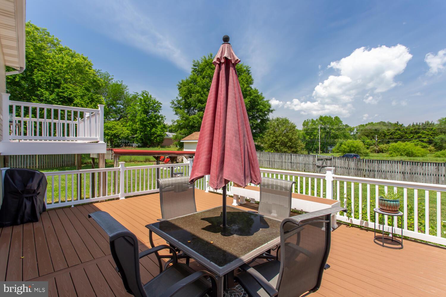 HEARDS ESTATES - Residential Lease