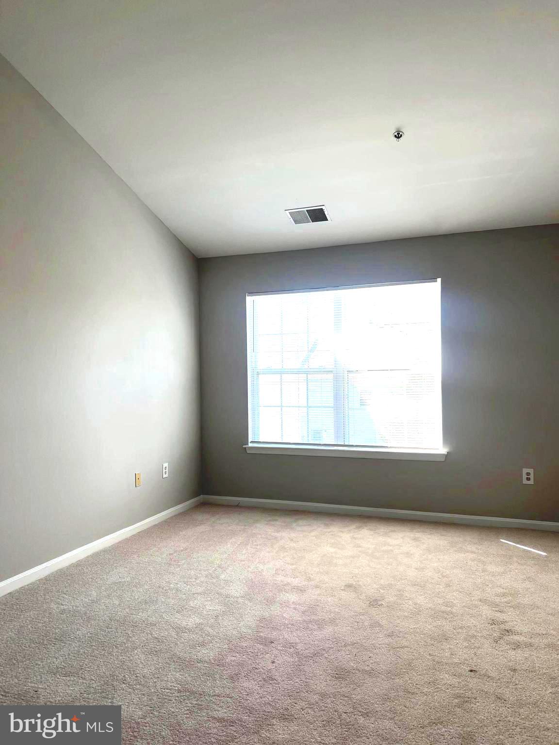 SUMMIT CREEK - Residential