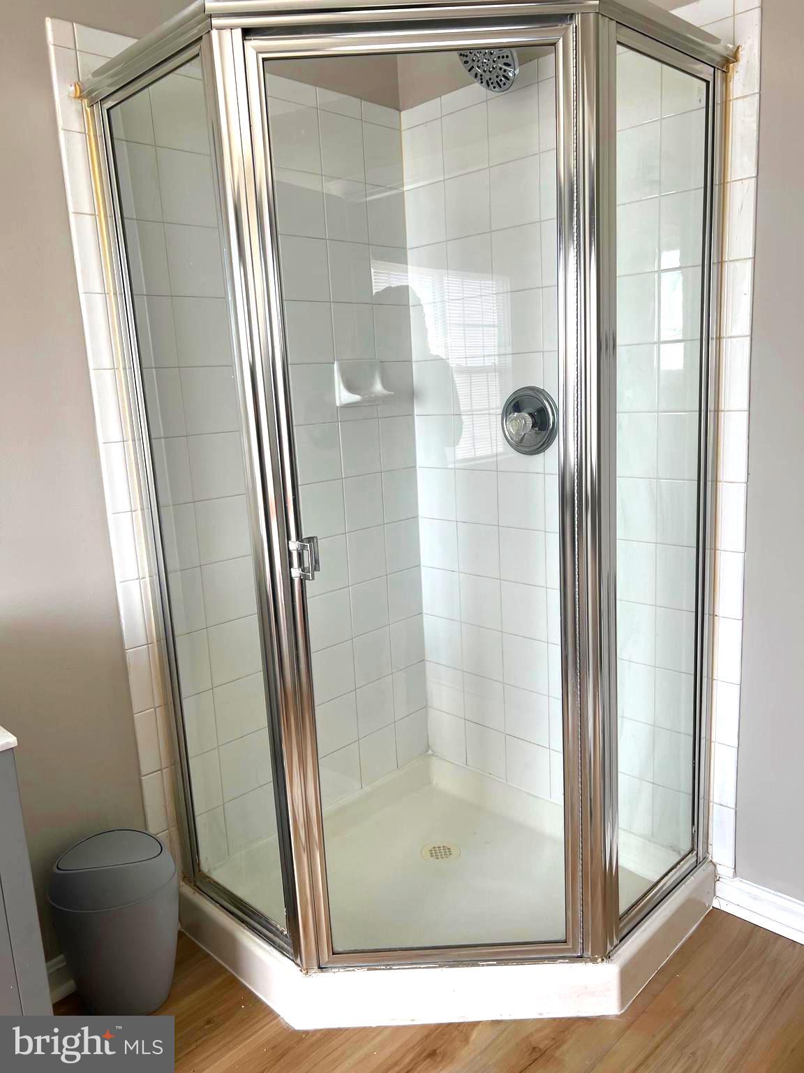 SUMMIT CREEK - Residential