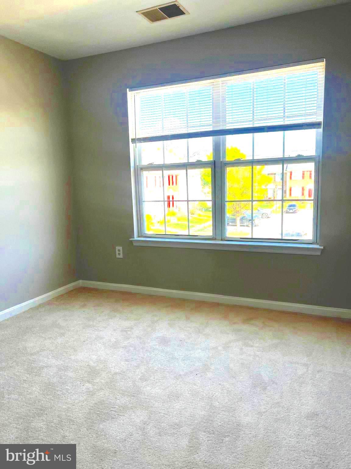 SUMMIT CREEK - Residential