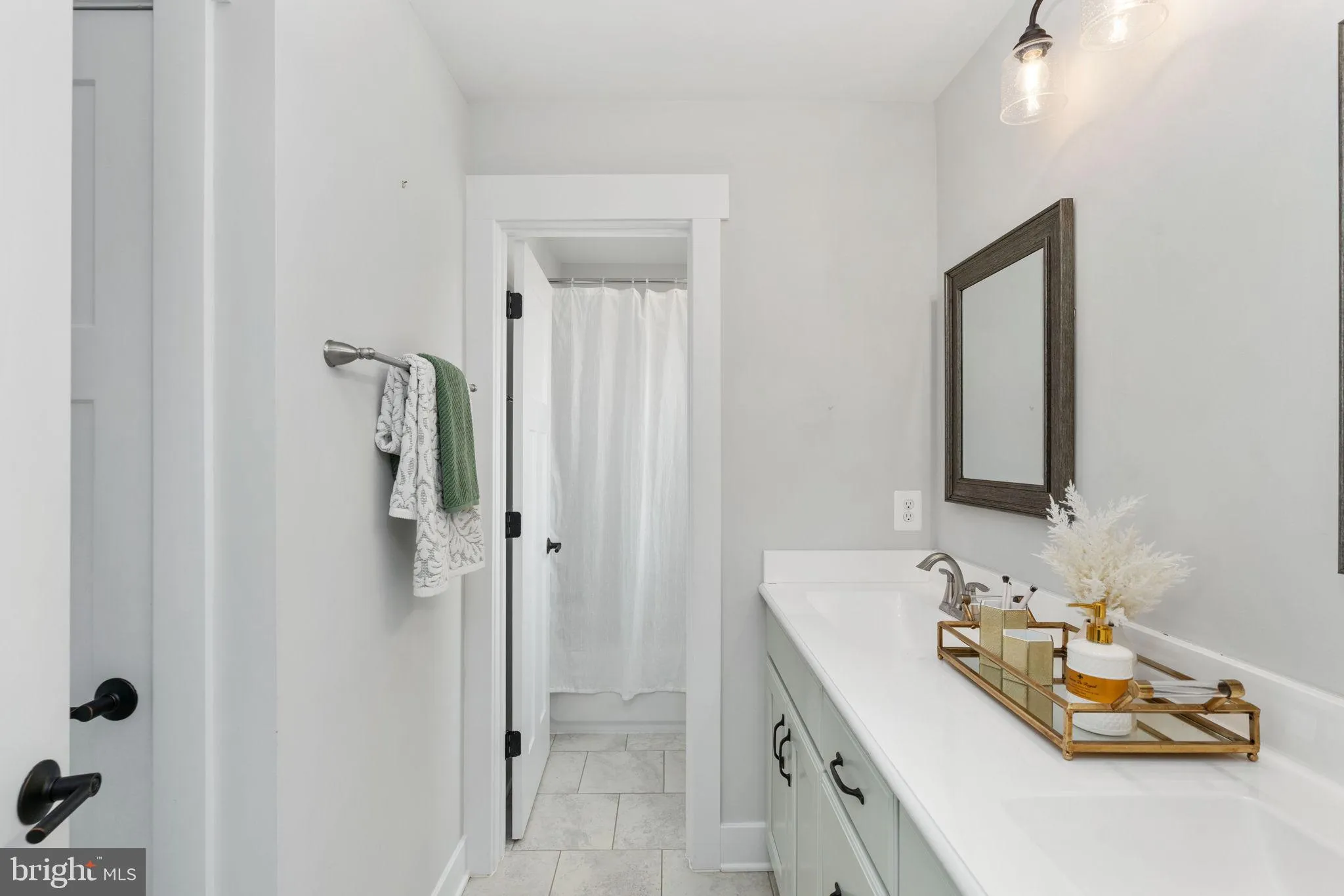 Fredericksburg, Virginia 22406, United States, 5 Bedrooms Bedrooms, ,5 BathroomsBathrooms,Residential,Active,151071