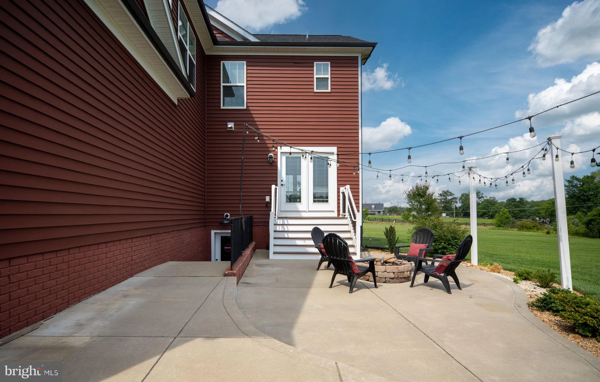 Fredericksburg, Virginia 22406, United States, 5 Bedrooms Bedrooms, ,5 BathroomsBathrooms,Residential,Active,151071