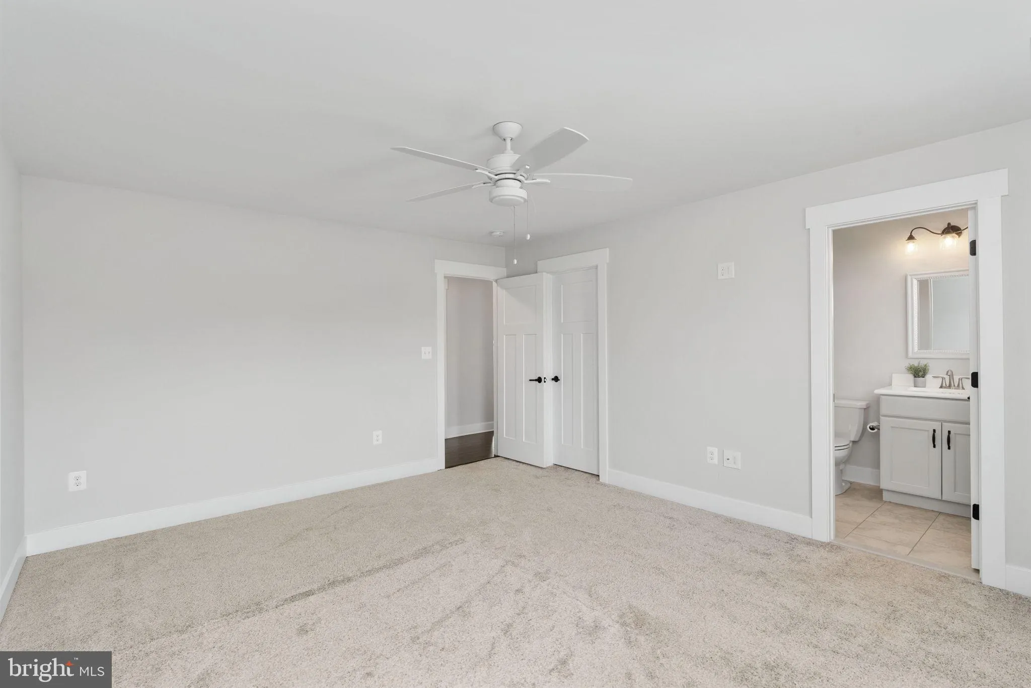 Fredericksburg, Virginia 22406, United States, 5 Bedrooms Bedrooms, ,5 BathroomsBathrooms,Residential,Active,151071