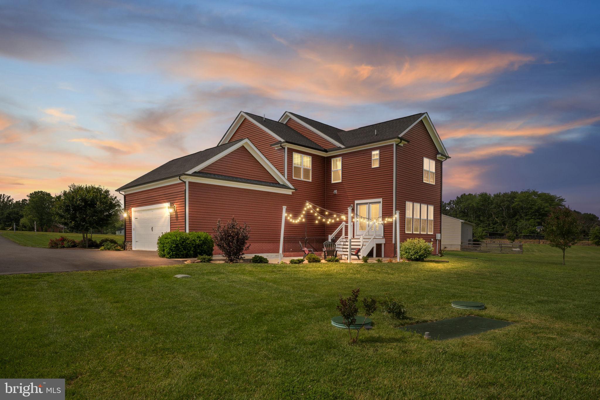 115 SADDLE RIDGE LANE