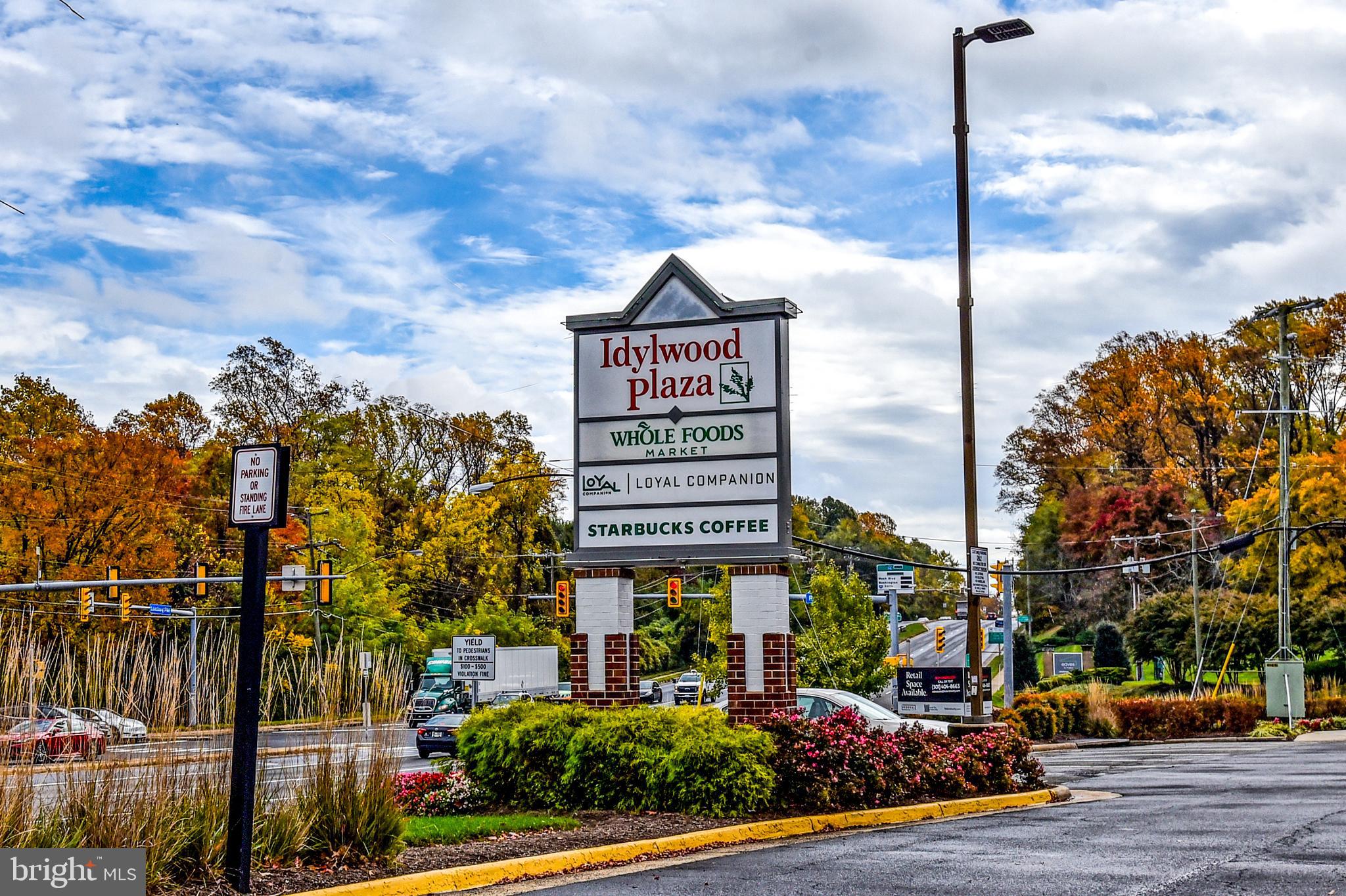 RENAISSANCE AT TYSONS - Residential Lease