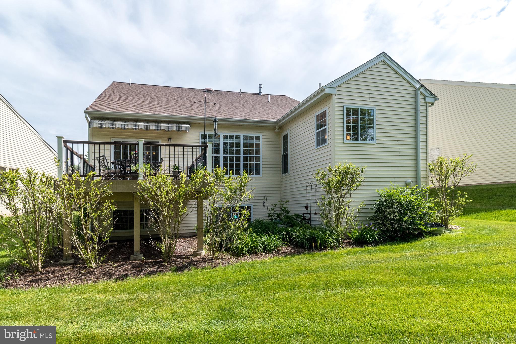 HERITAGE CR ESTS - Residential