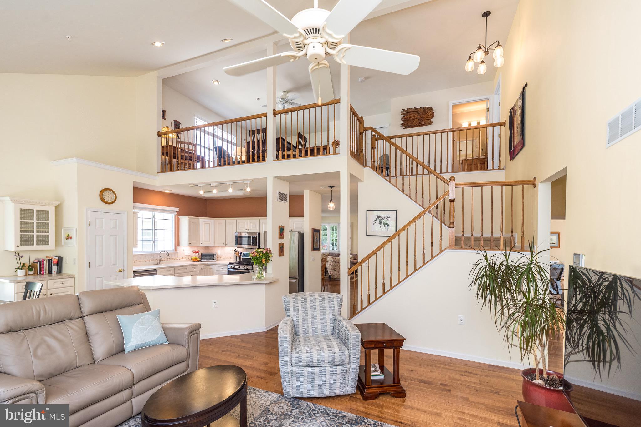 HERITAGE CR ESTS - Residential