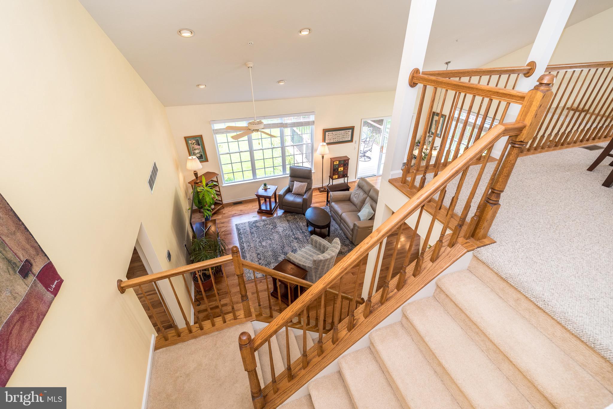HERITAGE CR ESTS - Residential