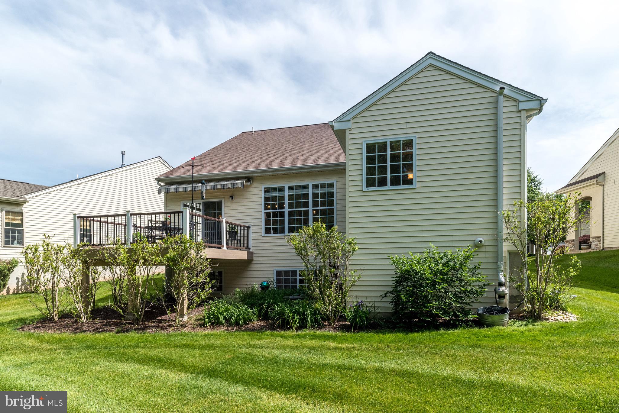 HERITAGE CR ESTS - Residential