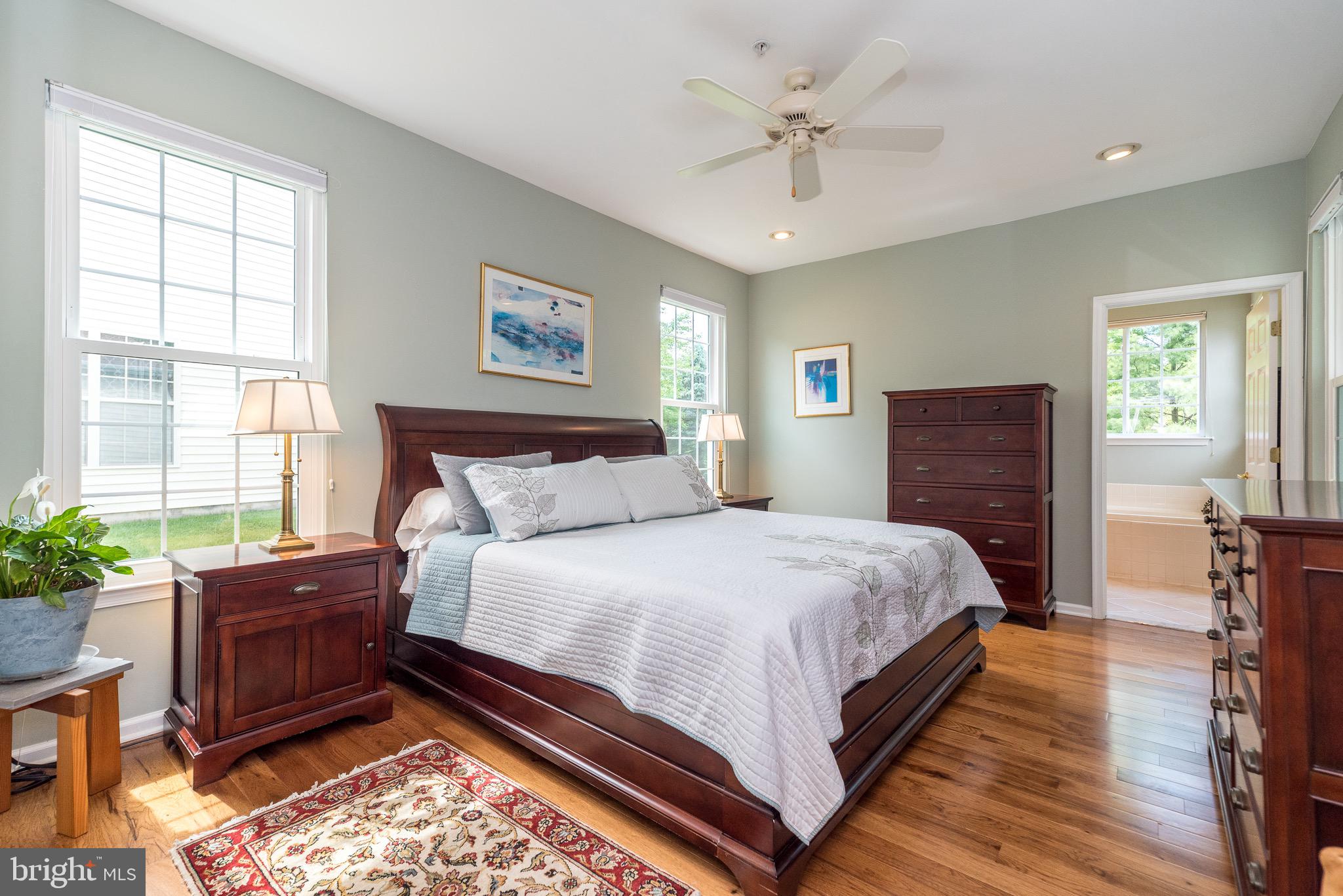 HERITAGE CR ESTS - Residential
