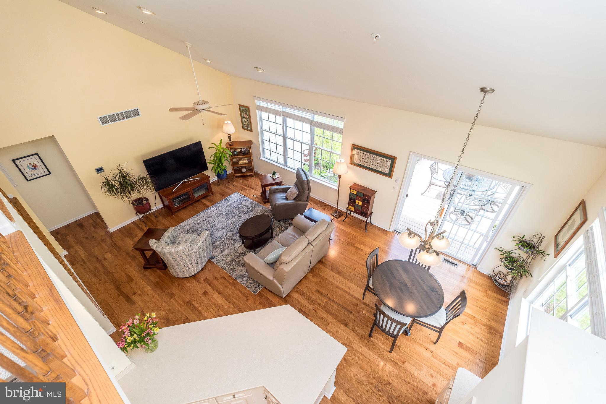 HERITAGE CR ESTS - Residential