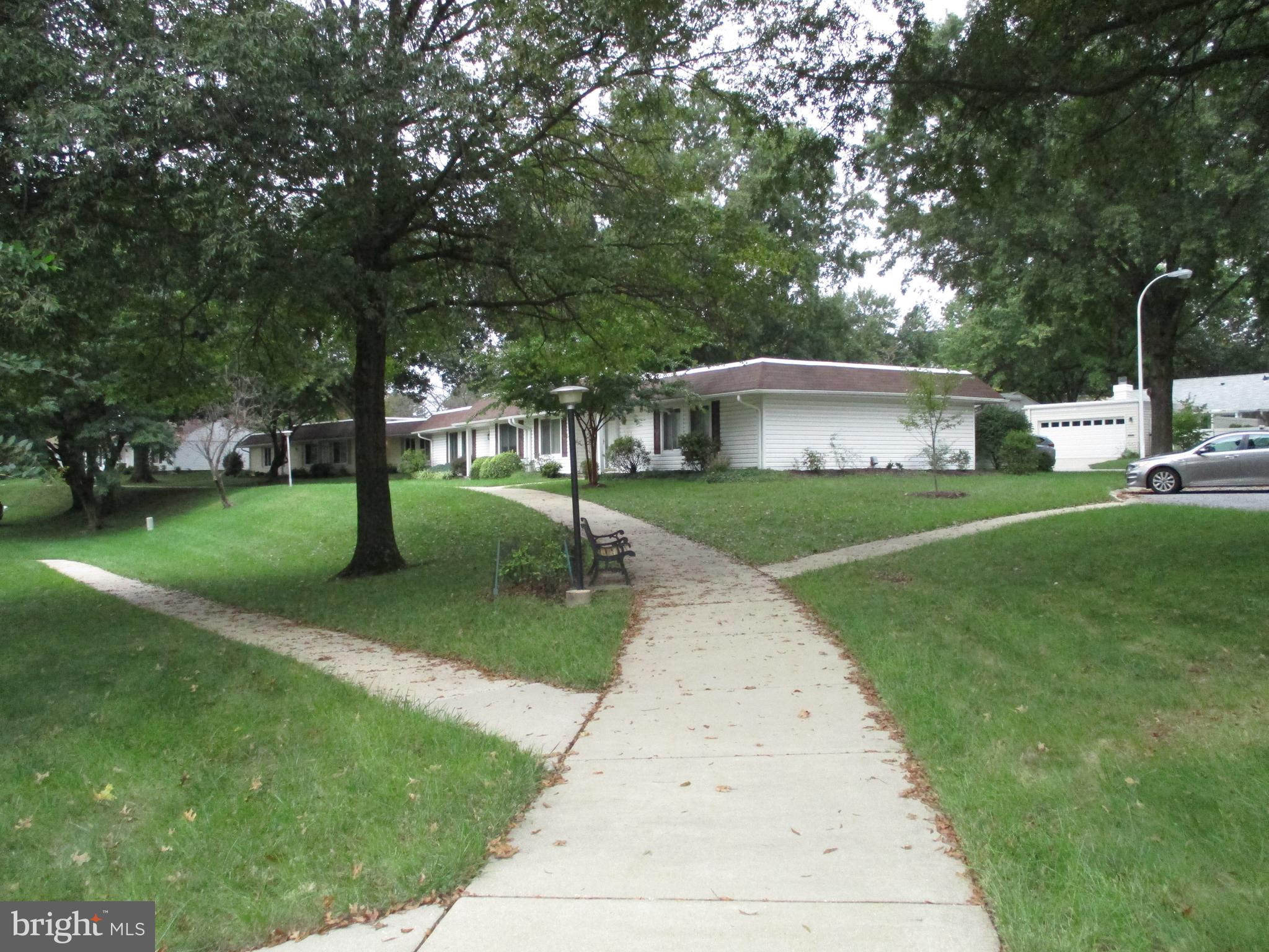 LEISURE WORLD - Residential