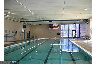 LEISURE WORLD - Residential