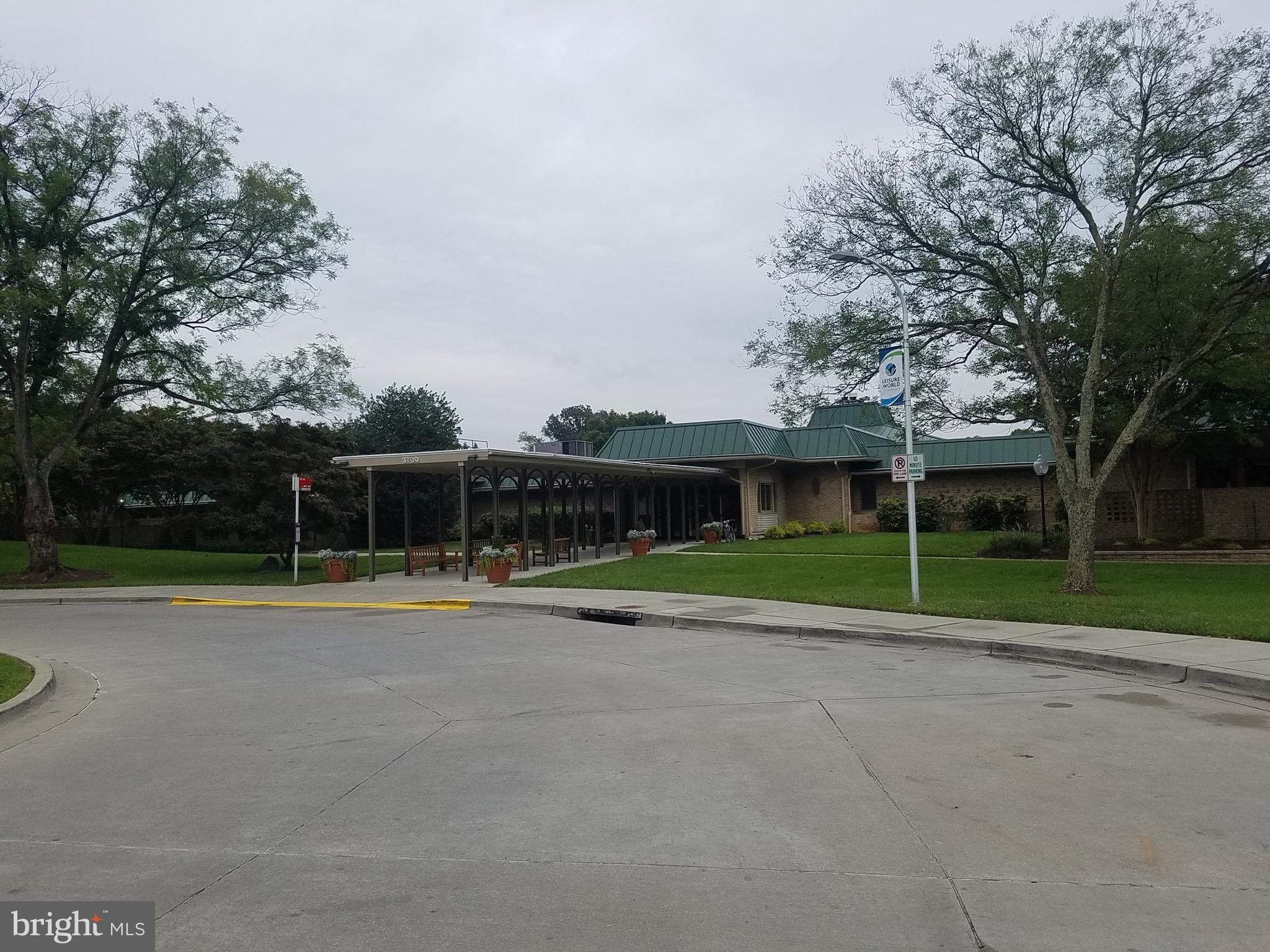 LEISURE WORLD - Residential