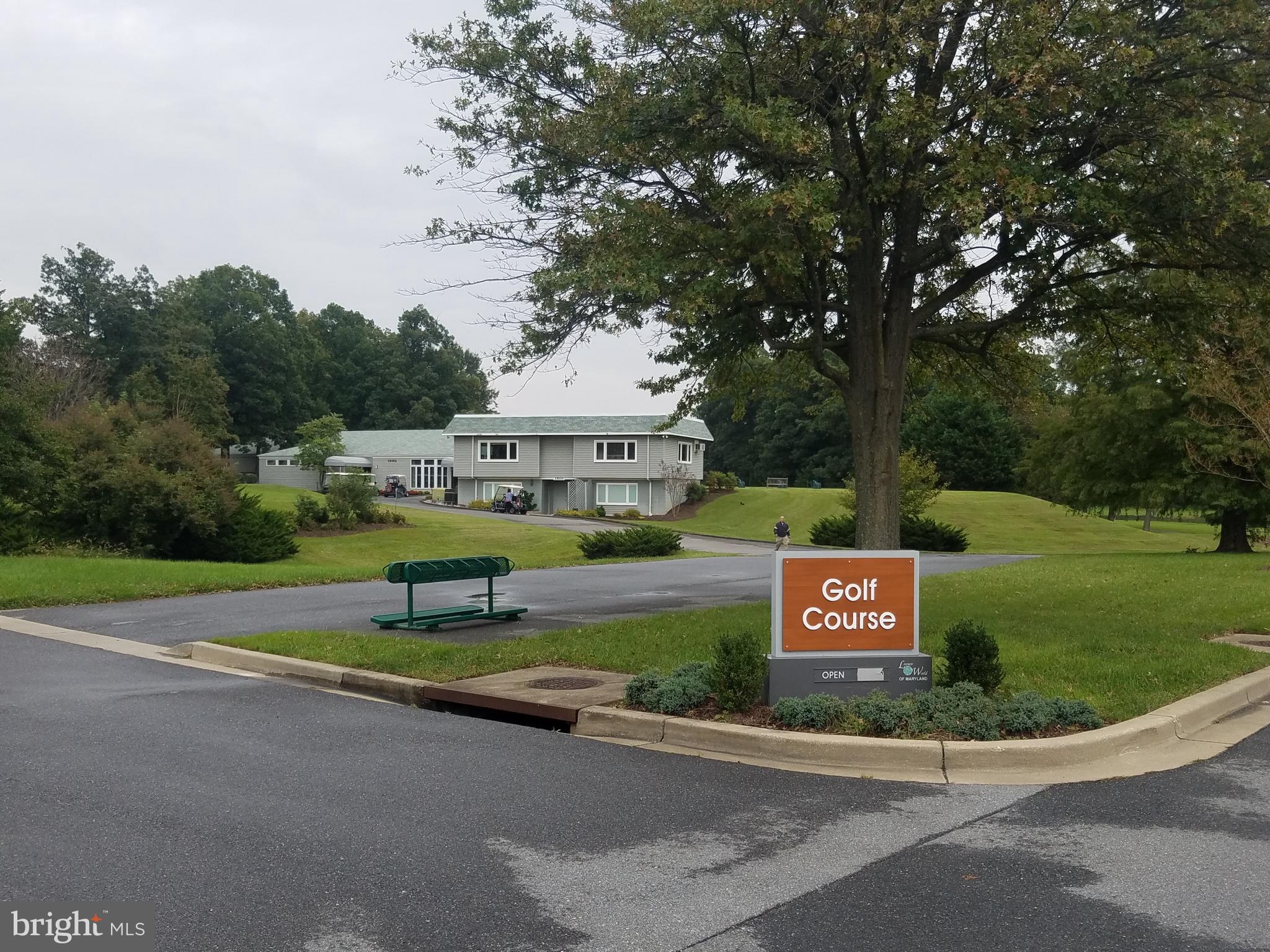 LEISURE WORLD - Residential