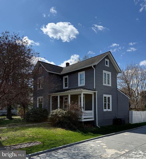 Photo of 328 Laurel Avenue, LAUREL, MD 20707 (MLS # MDPG2196672)