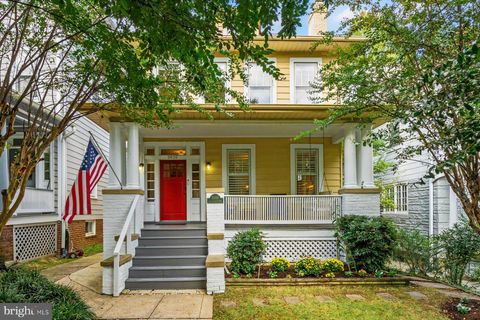 3939 LIVINGSTON STREET NW WASHINGTON DC 20015
