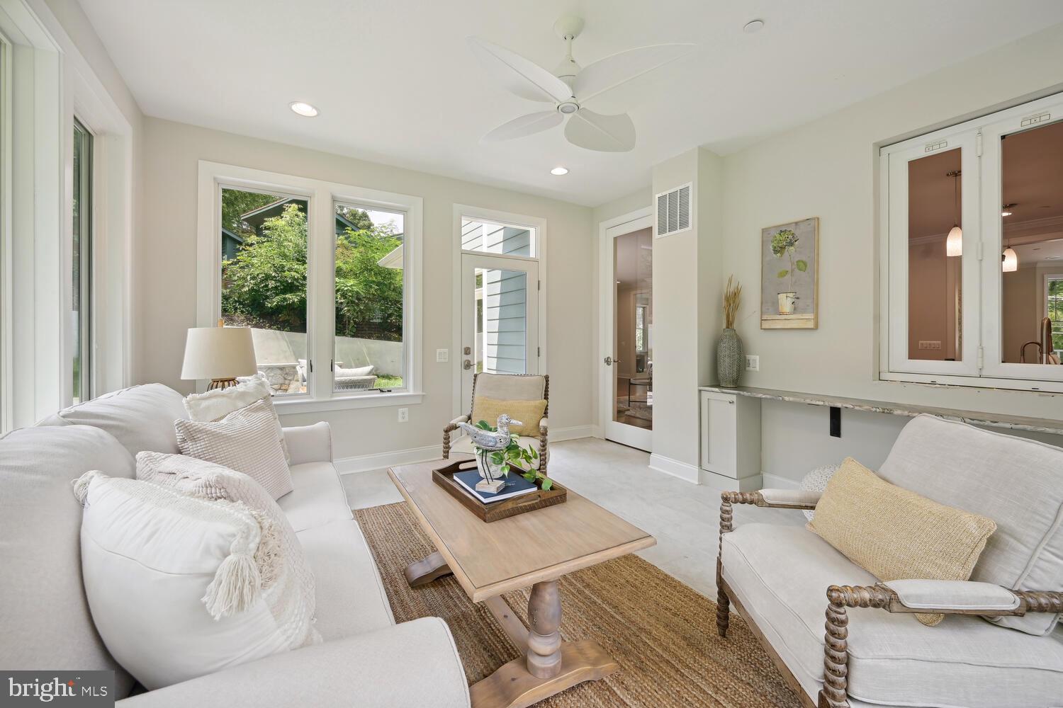 BANNOCKBURN - Residential