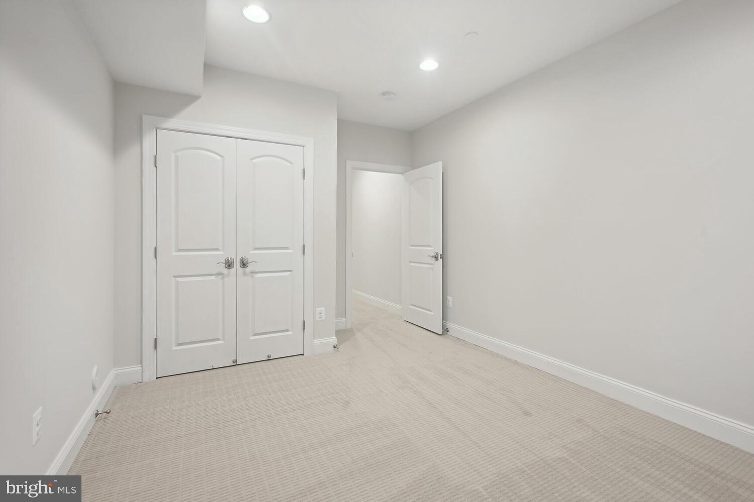 BANNOCKBURN - Residential