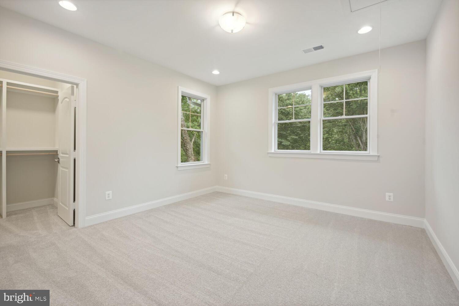 BANNOCKBURN - Residential