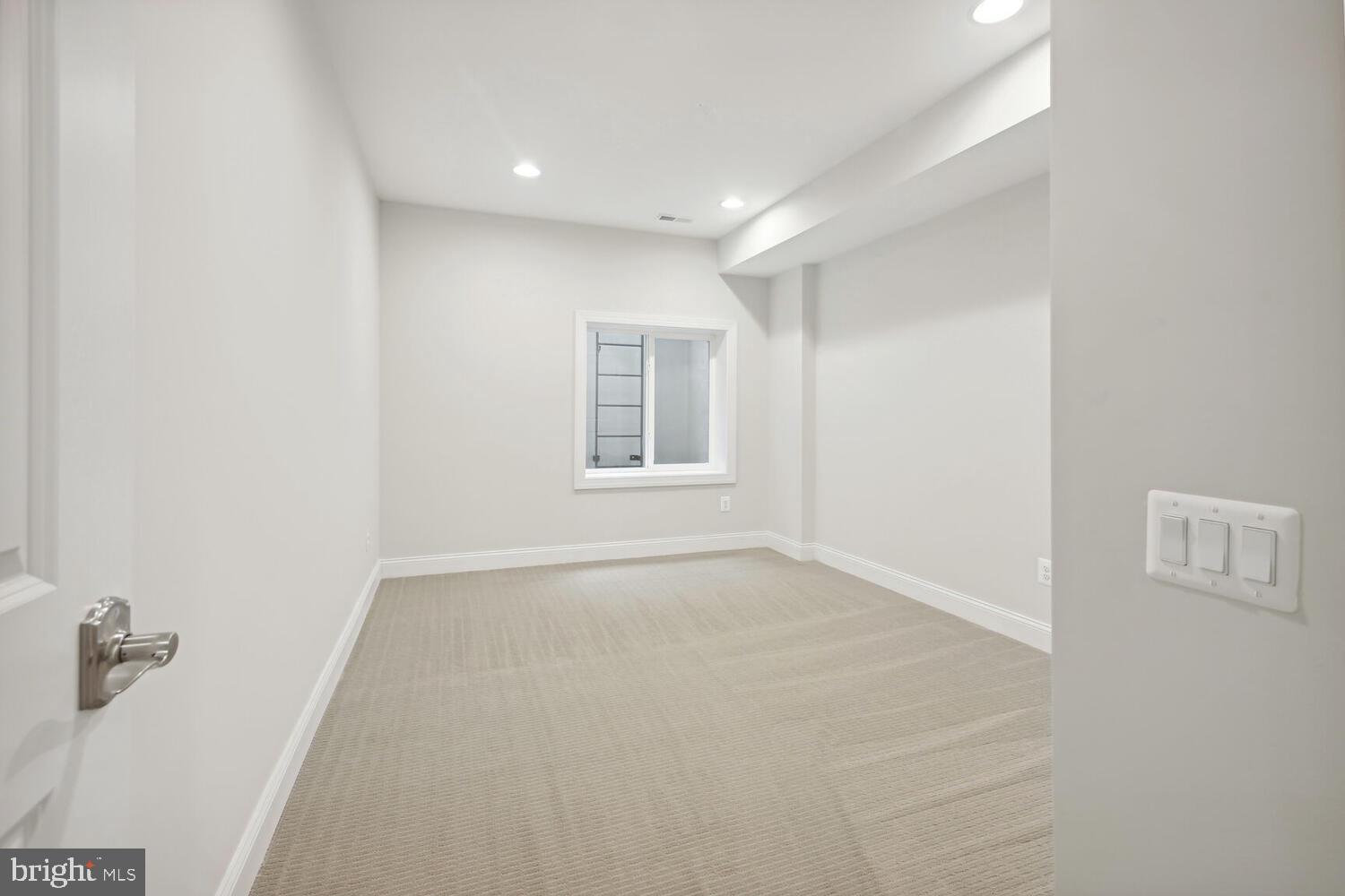 BANNOCKBURN - Residential