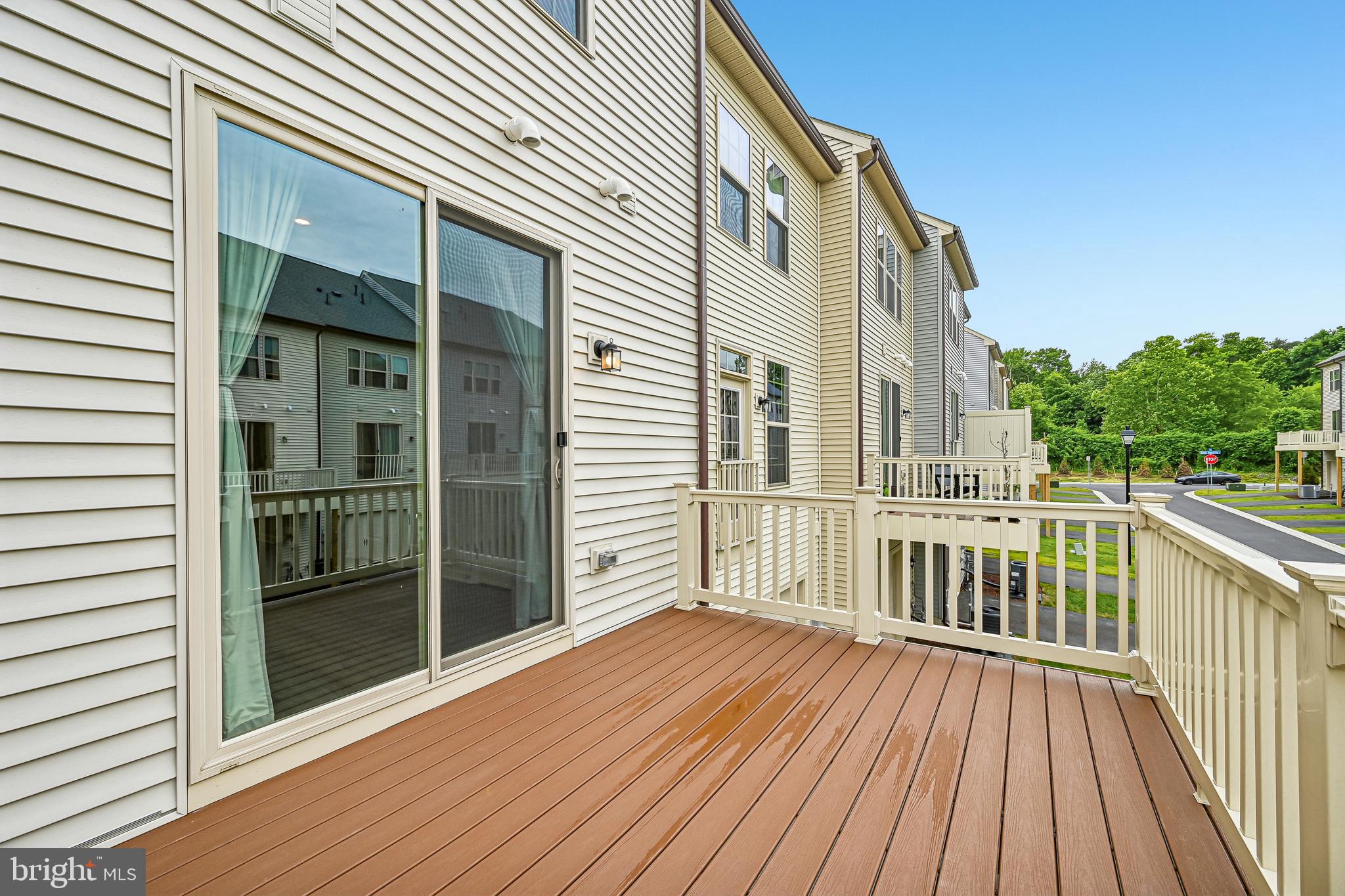 PARKSIDE - Residential