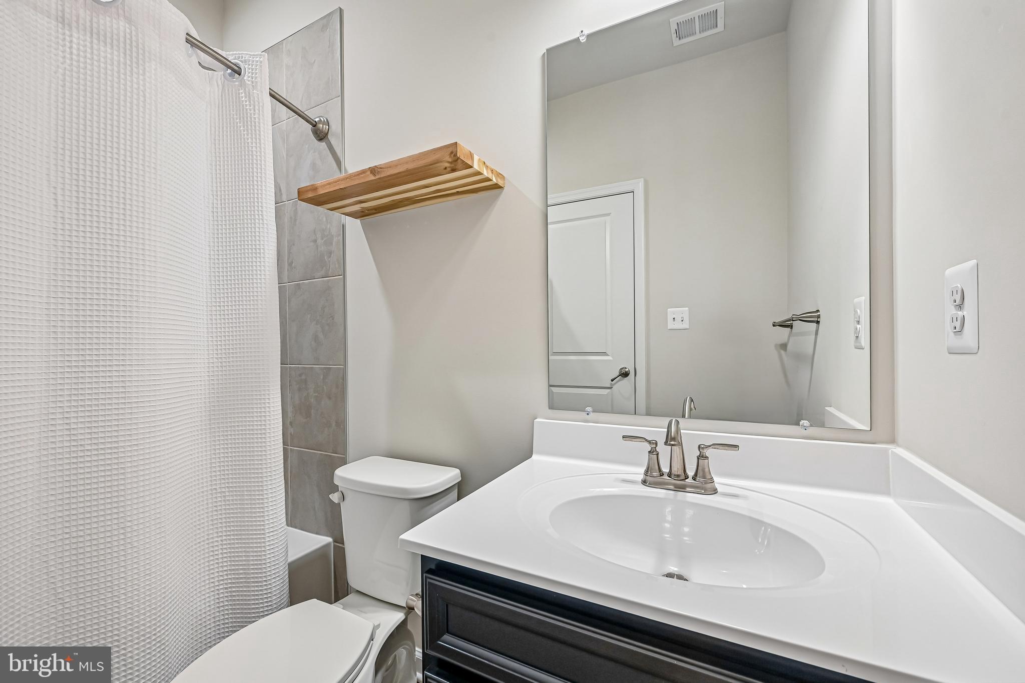 PARKSIDE - Residential