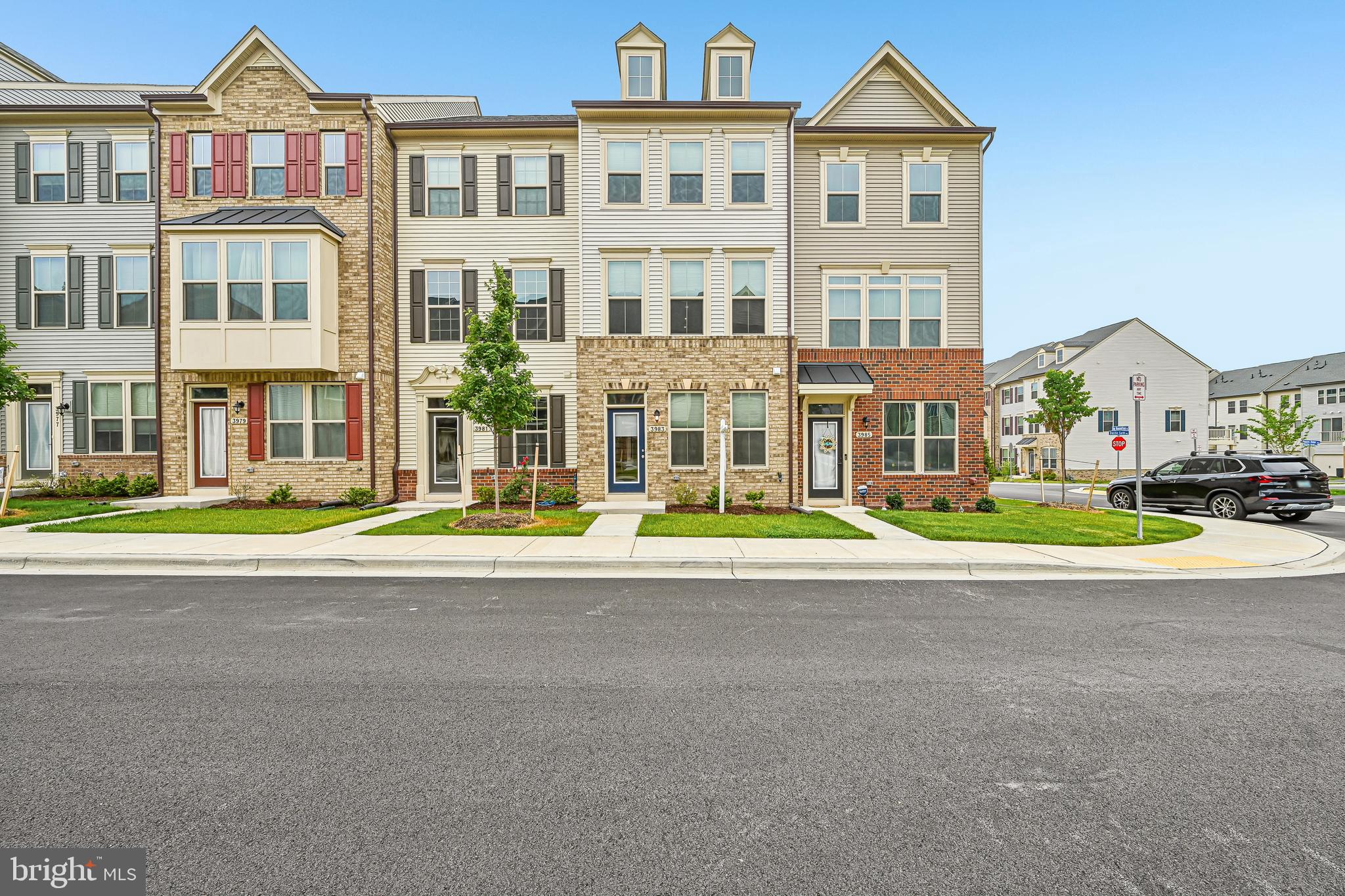 PARKSIDE - Residential