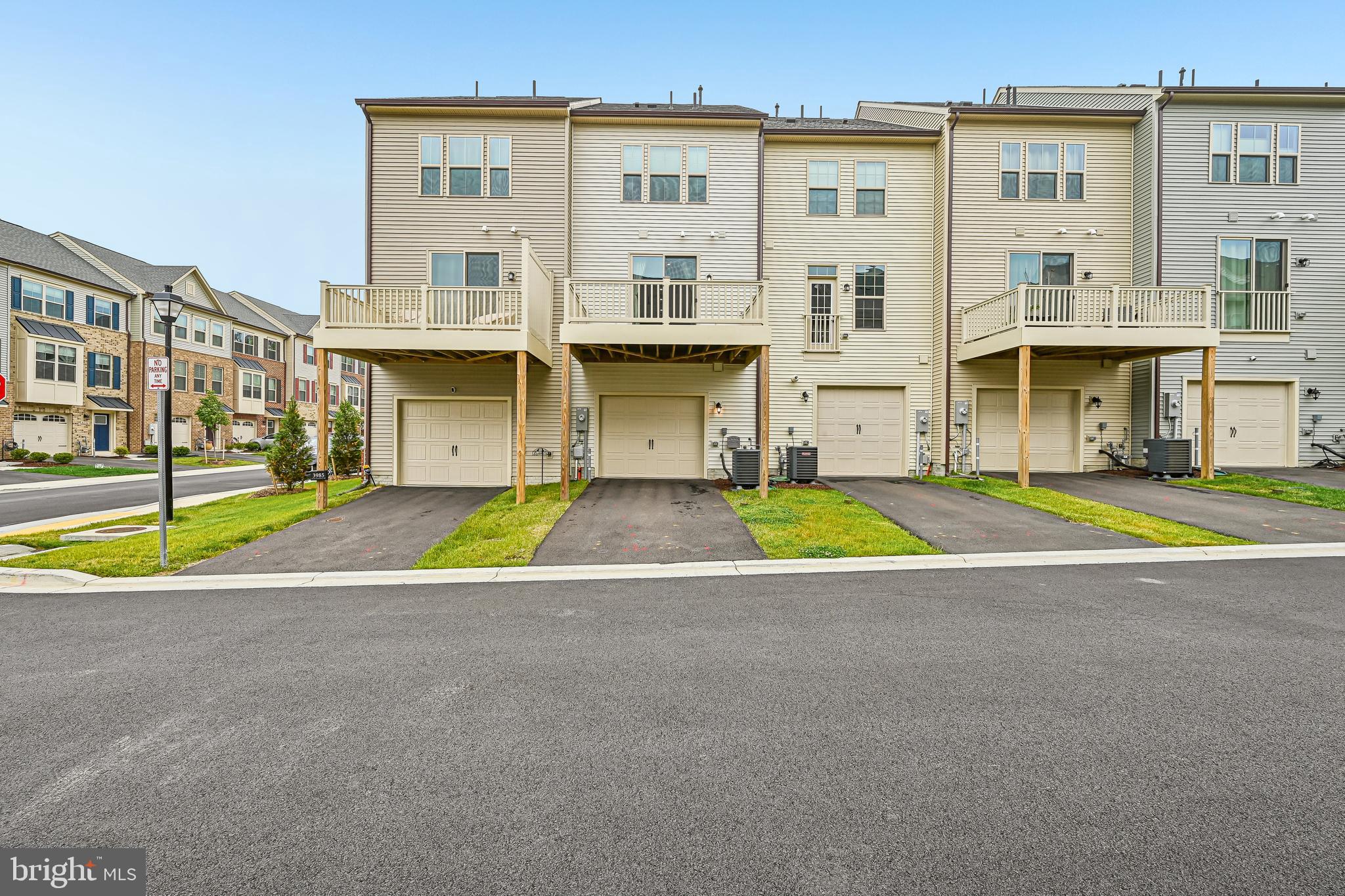 PARKSIDE - Residential