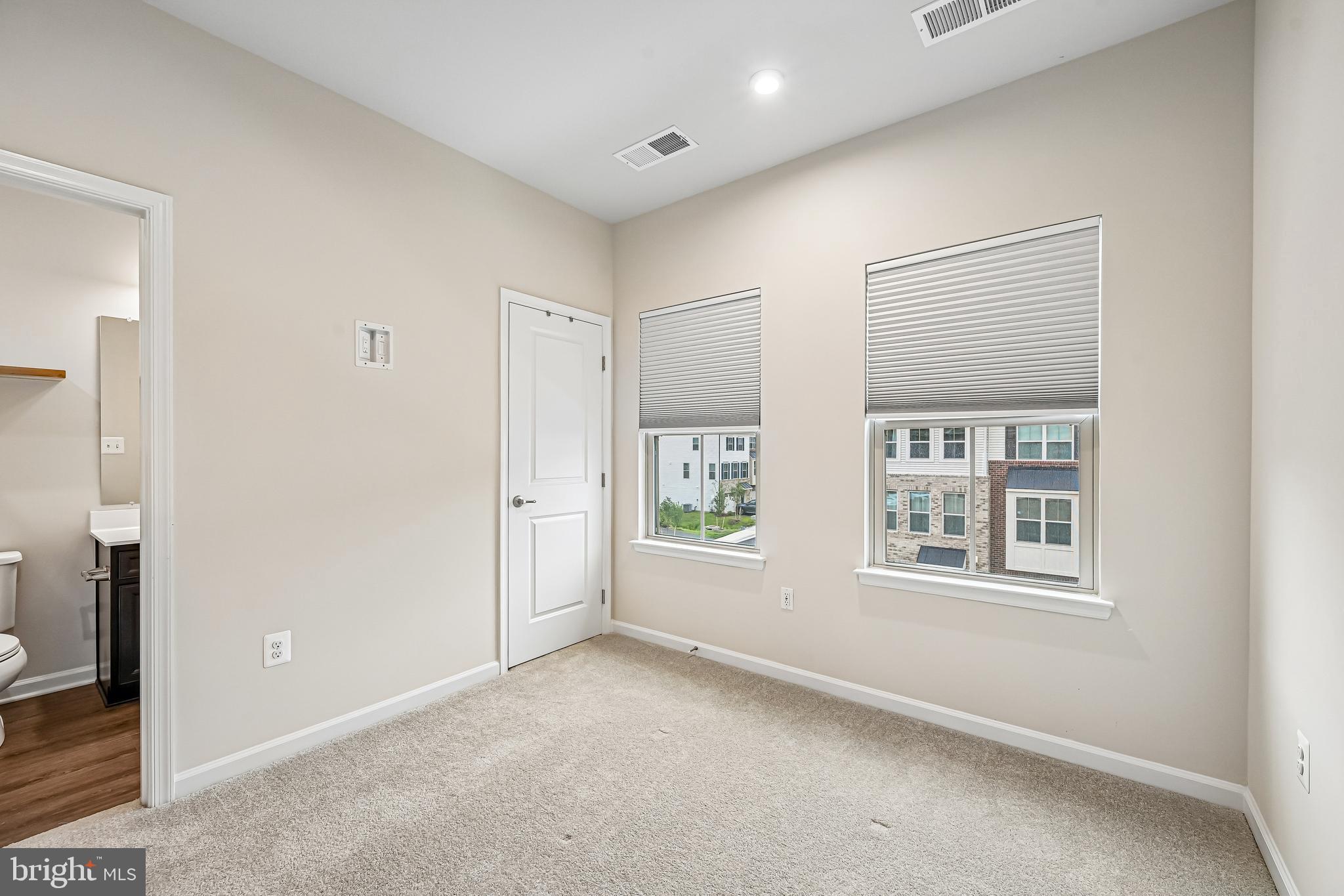PARKSIDE - Residential