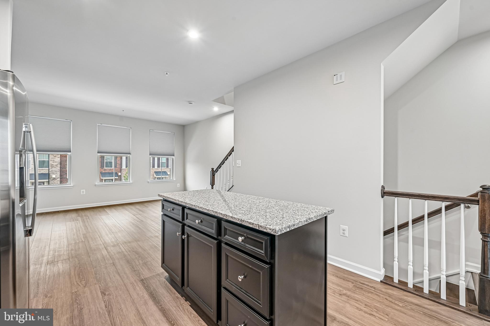 PARKSIDE - Residential