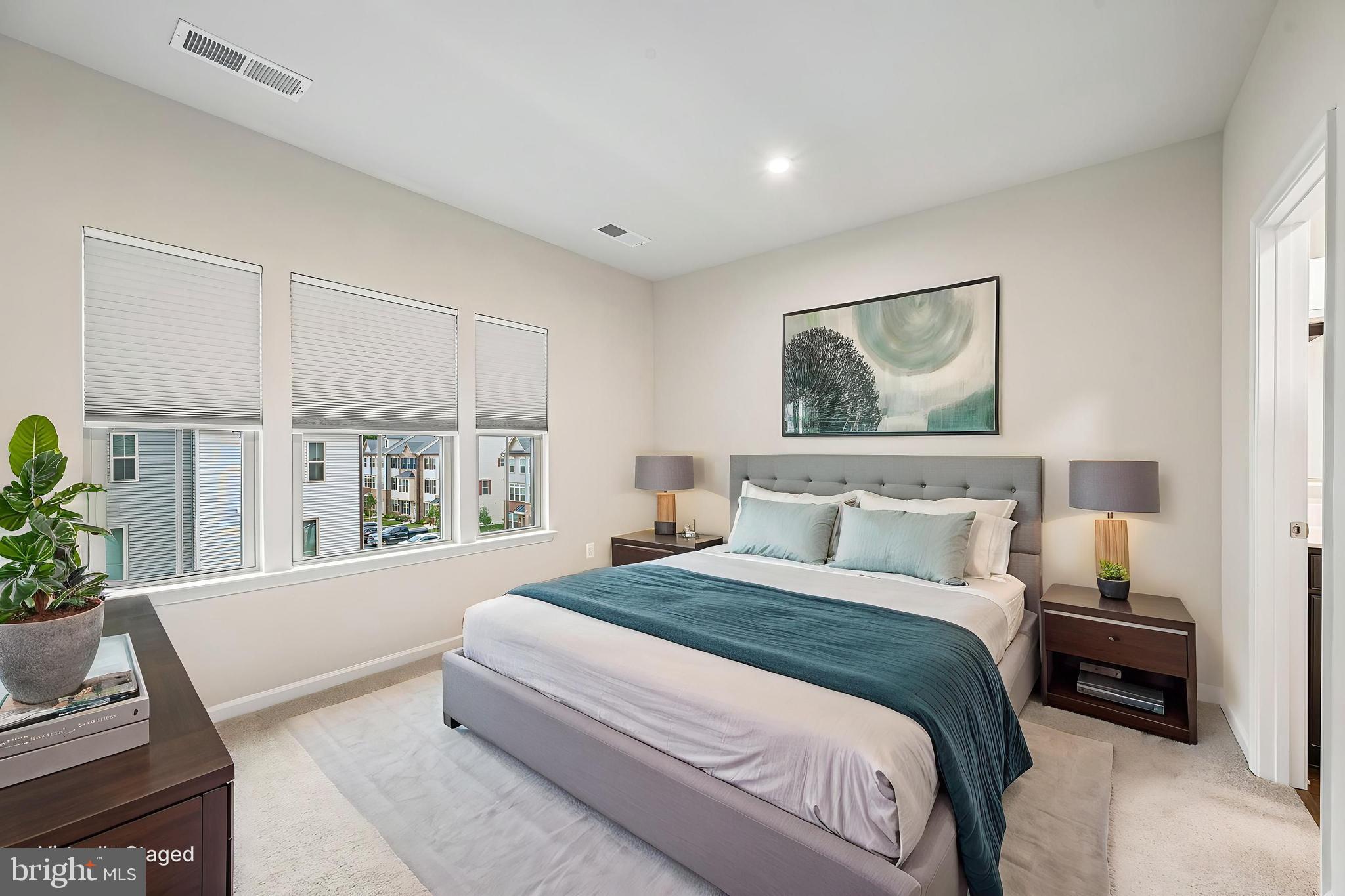 PARKSIDE - Residential