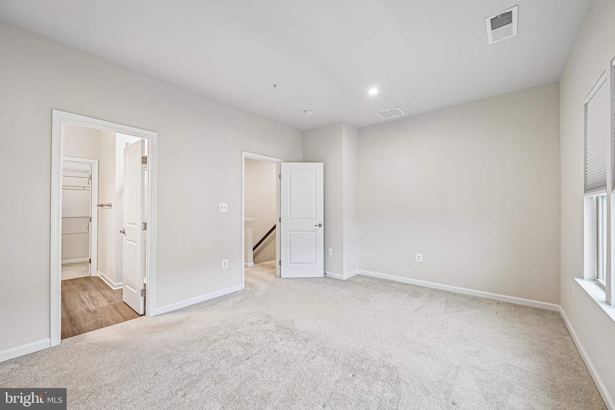 PARKSIDE - Residential