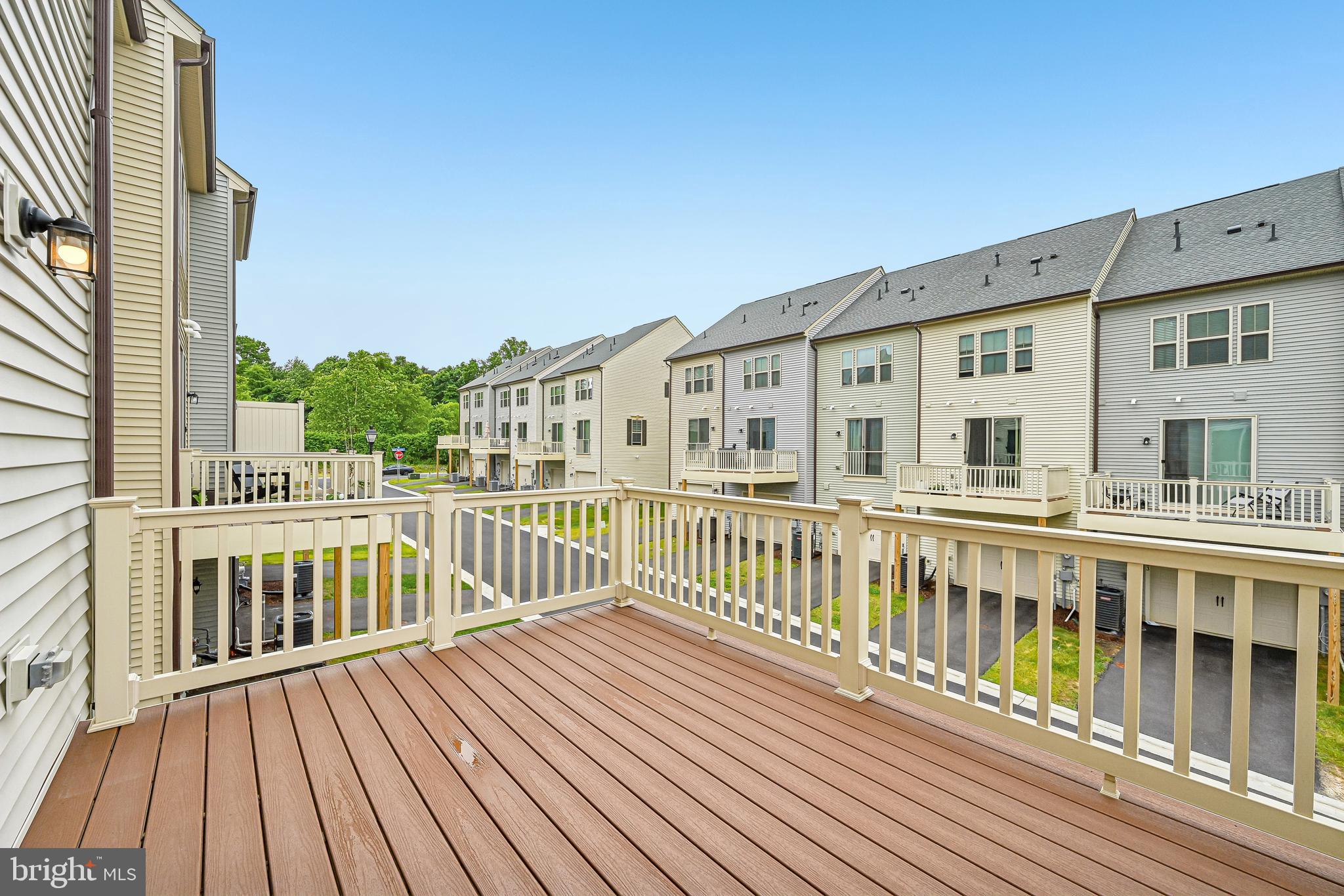 PARKSIDE - Residential