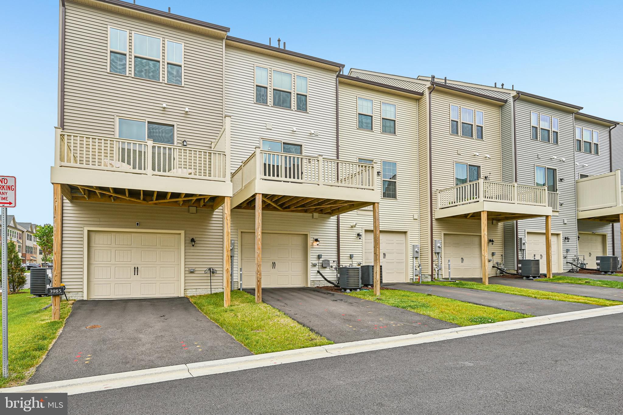 PARKSIDE - Residential