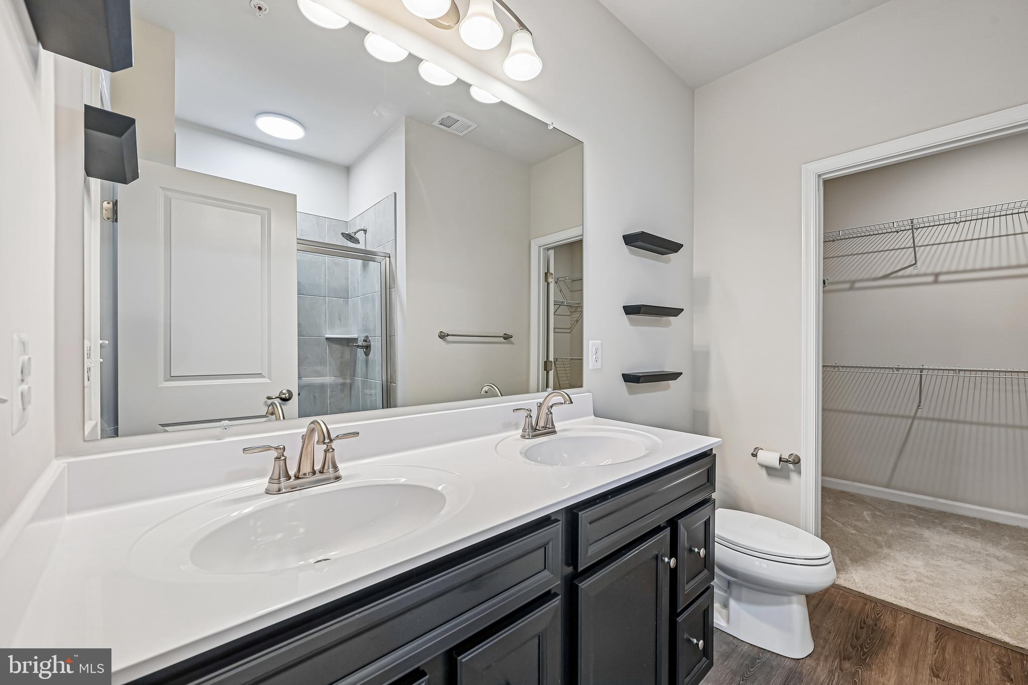 PARKSIDE - Residential