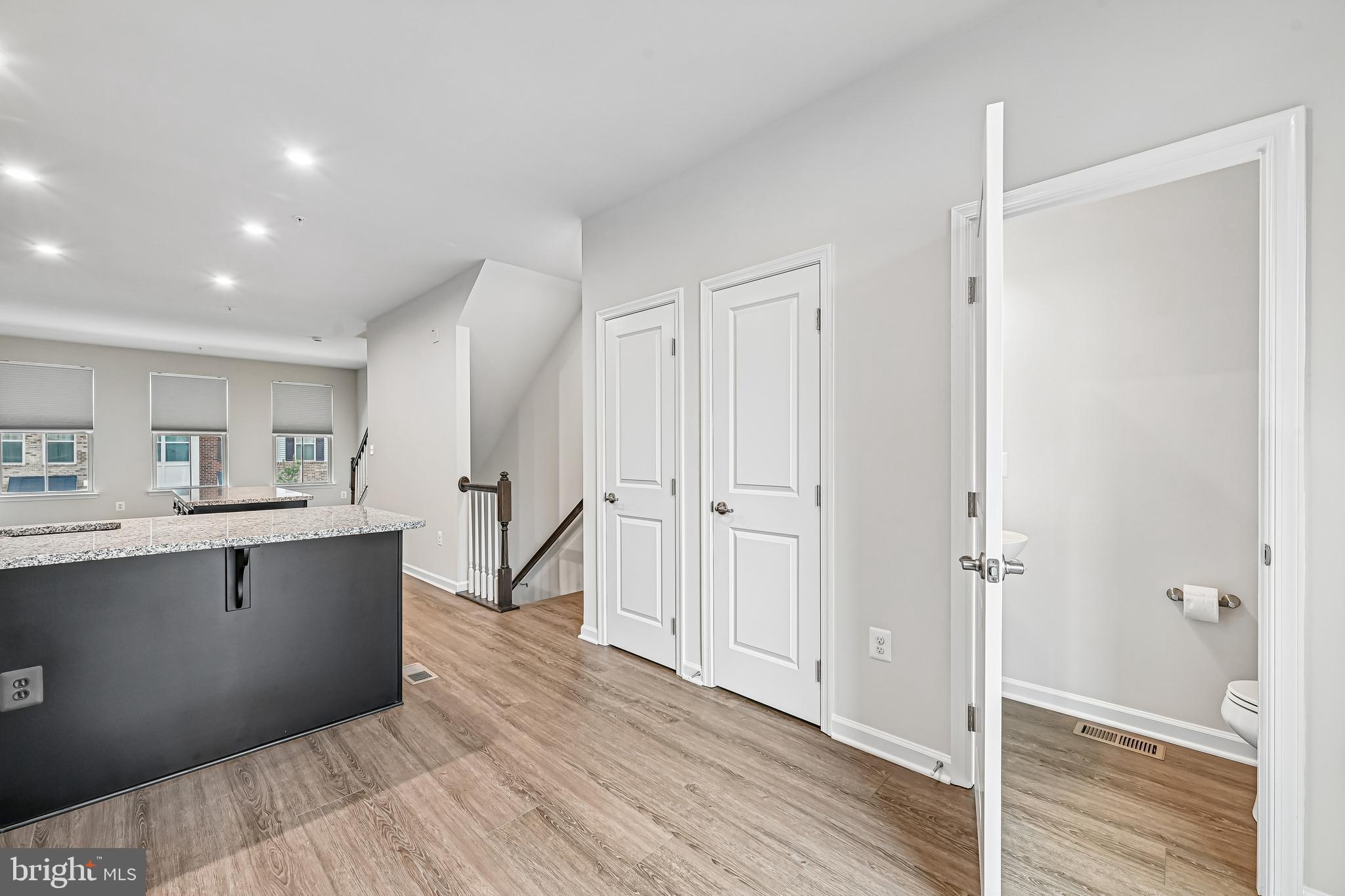 PARKSIDE - Residential