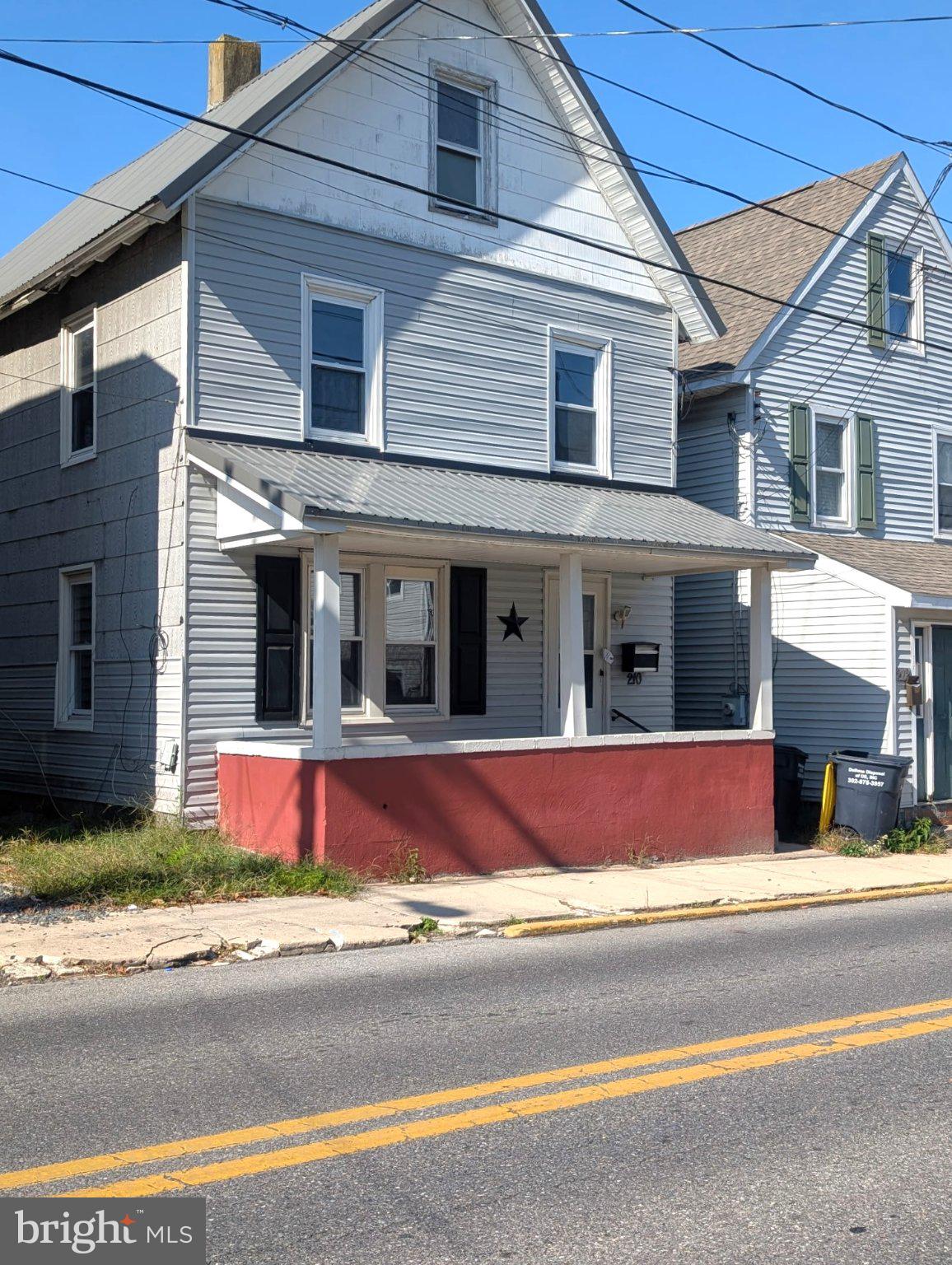210 N POPLAR STREET