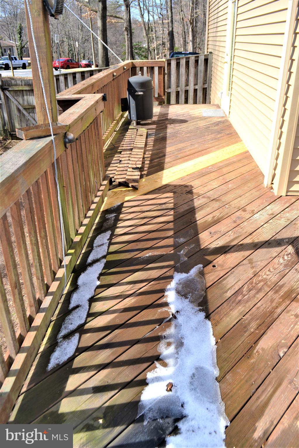 NEWINGTON FOREST - Residential Lease