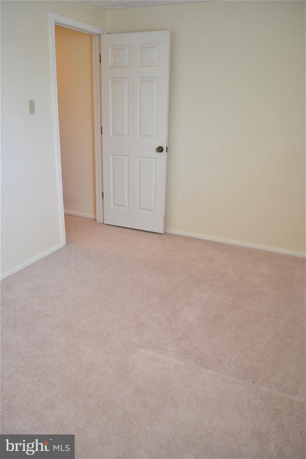 NEWINGTON FOREST - Residential Lease