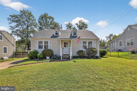 6939 WESTMORELAND ROAD FALLS CHURCH VA 22042