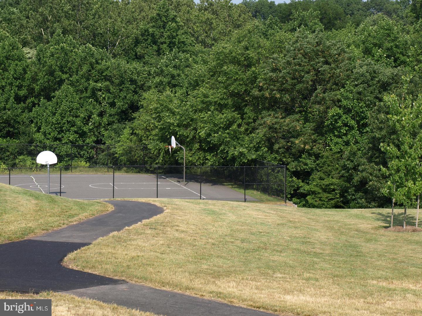 GREAT FALLS CHASE - Residential