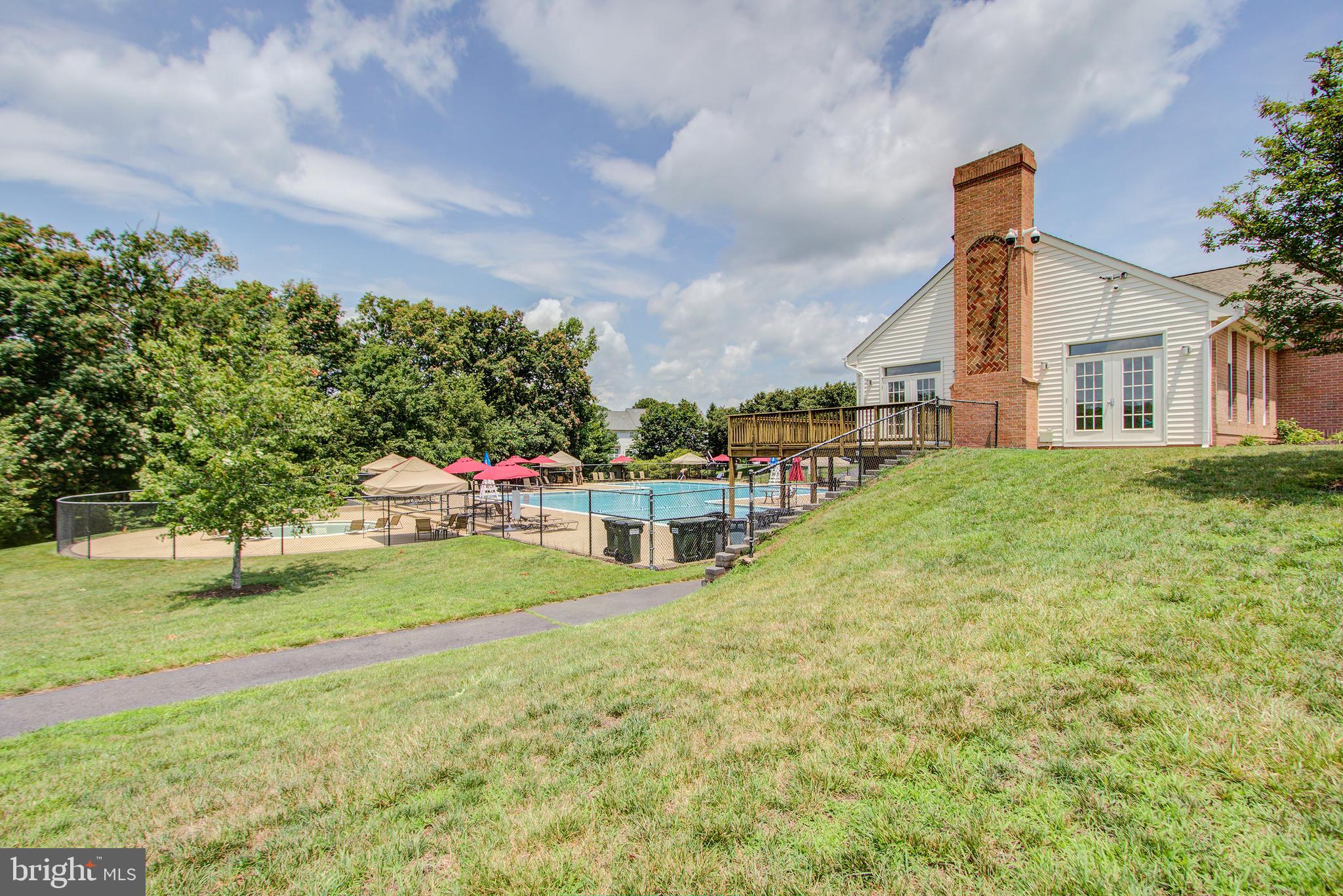 GREAT FALLS CHASE - Residential