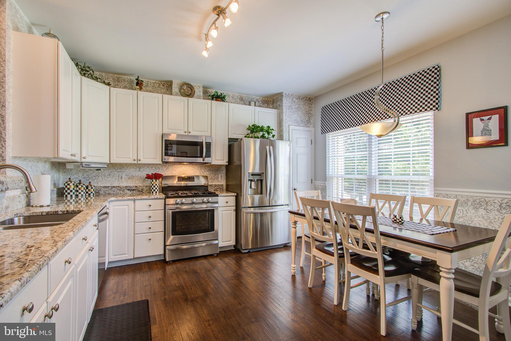 GREAT FALLS CHASE - Residential