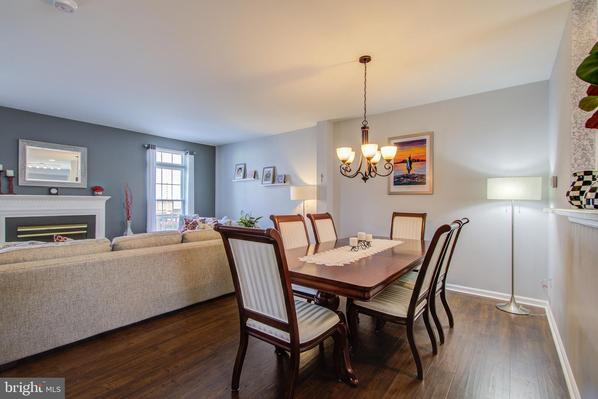 GREAT FALLS CHASE - Residential